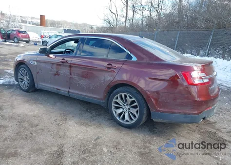 2016 Ford Taurus Limited z USA, uszkodzony, nr VIN 1FAHP2F83GG112225